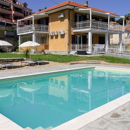 Апартаменты Il Gattino Di Porto - Apt 2 - Bilocale Terrazzo Piscina Империя Экстерьер фото